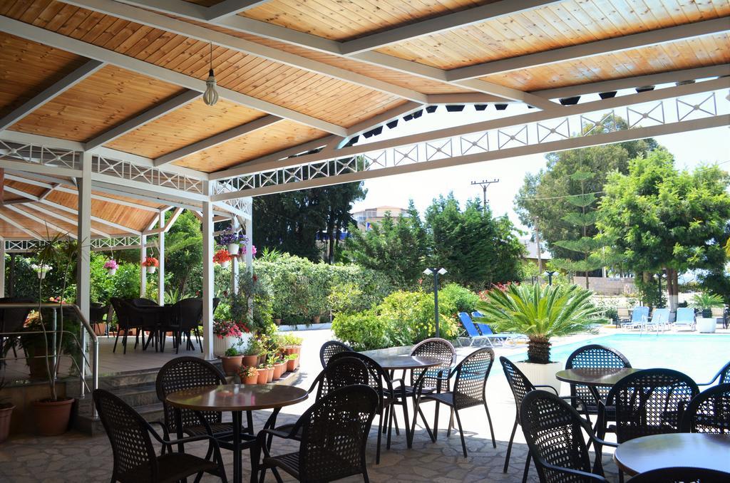 Jb Hotel Саранда Экстерьер фото